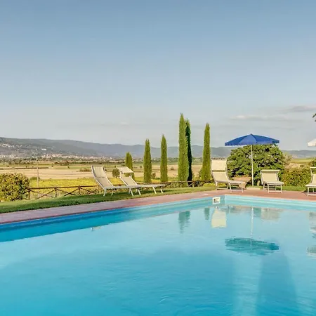 Villa Lombriciano Sleeps 23 With Pool Air Con And Wifi *