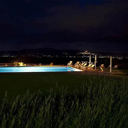 Lombriciano Sleeps 23 With Pool Air Con And Wifi *